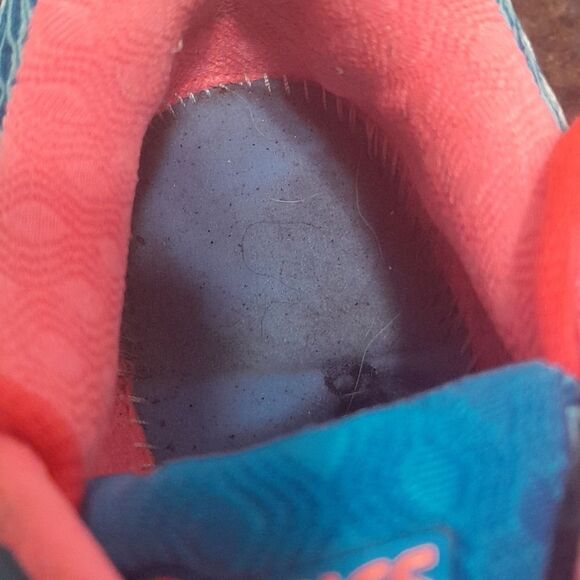 Asic Gel-Cumulus 18 Sneakers...EUC....Size 9 - Picture 5 of 6